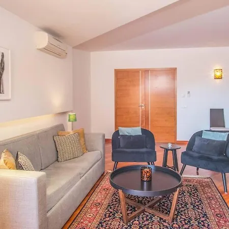 Apartman Sun And Sea, *