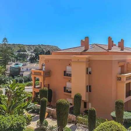 Sun And Sea, Apartman